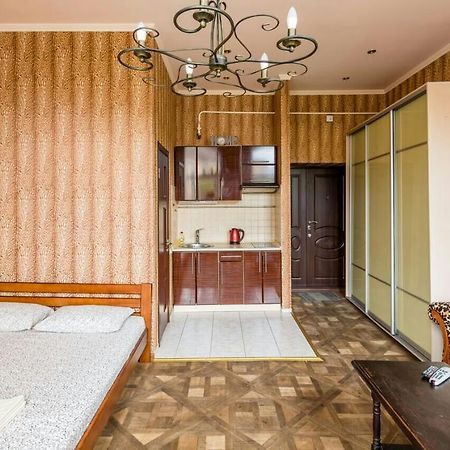 Studio On Kopernyka Street Lviv Extérieur photo
